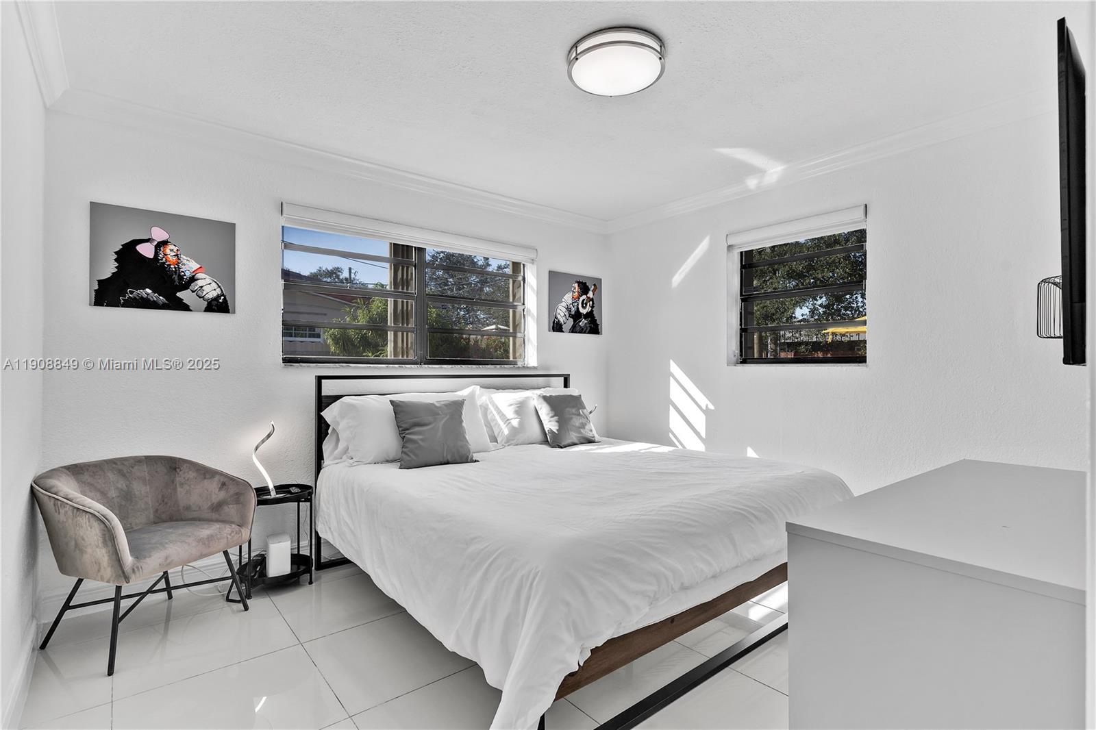 DRIFTWOOD ESTATES NO 6 - Residential Lease