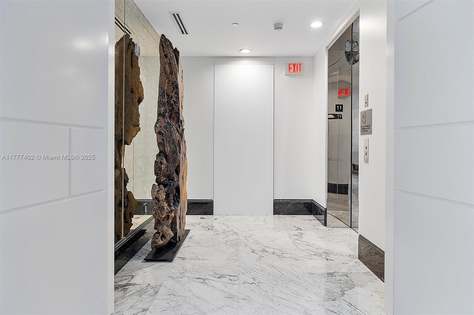 CHATEAU OCEAN CONDO UNIT 1 - Residential
