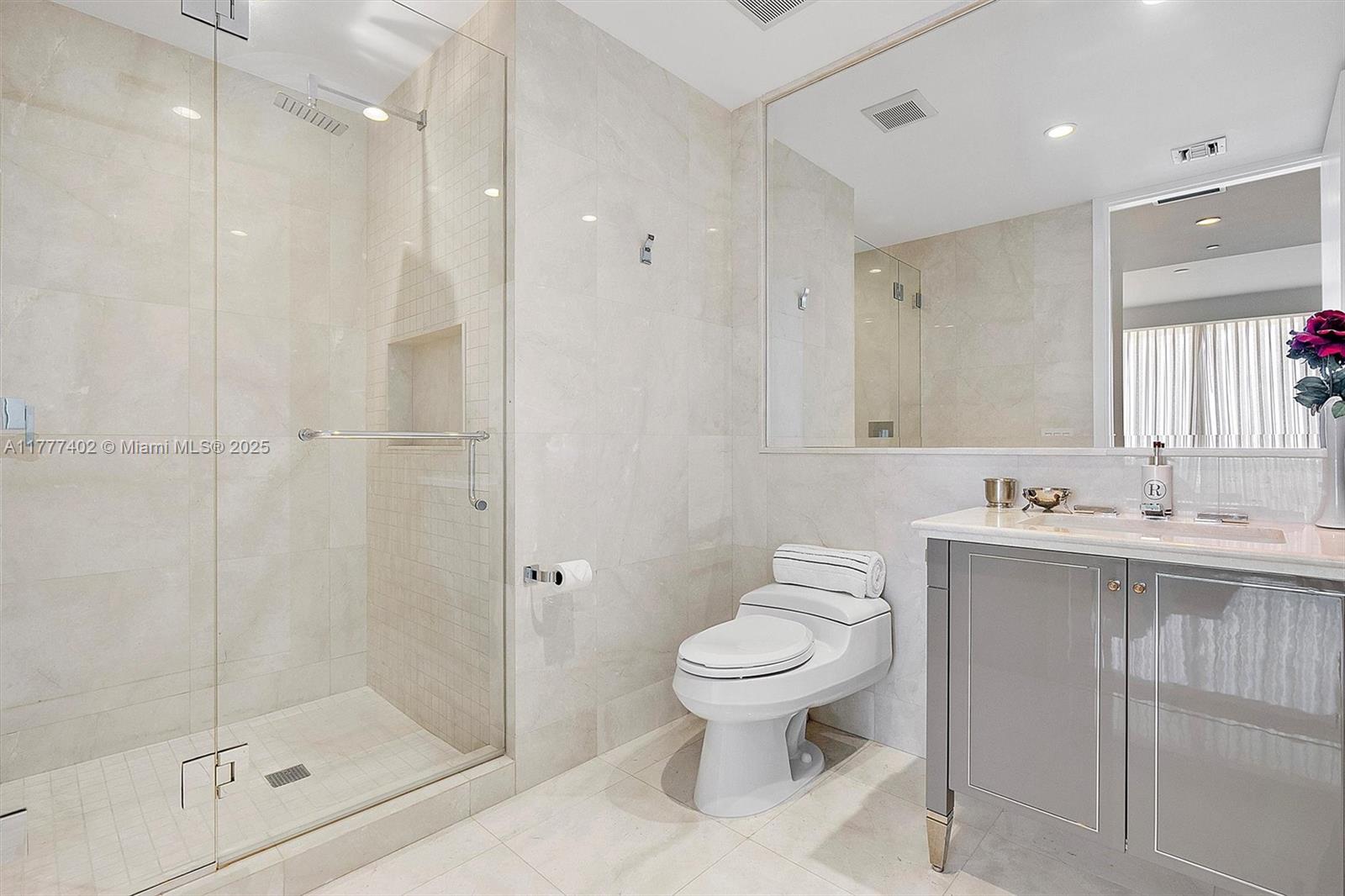 CHATEAU OCEAN CONDO UNIT 1 - Residential