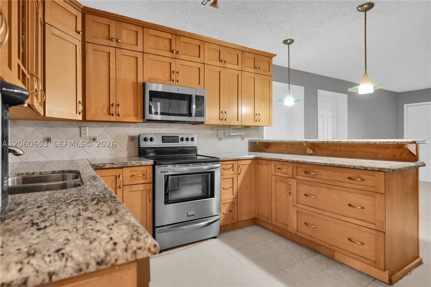 4011 N Meridian Ave 21