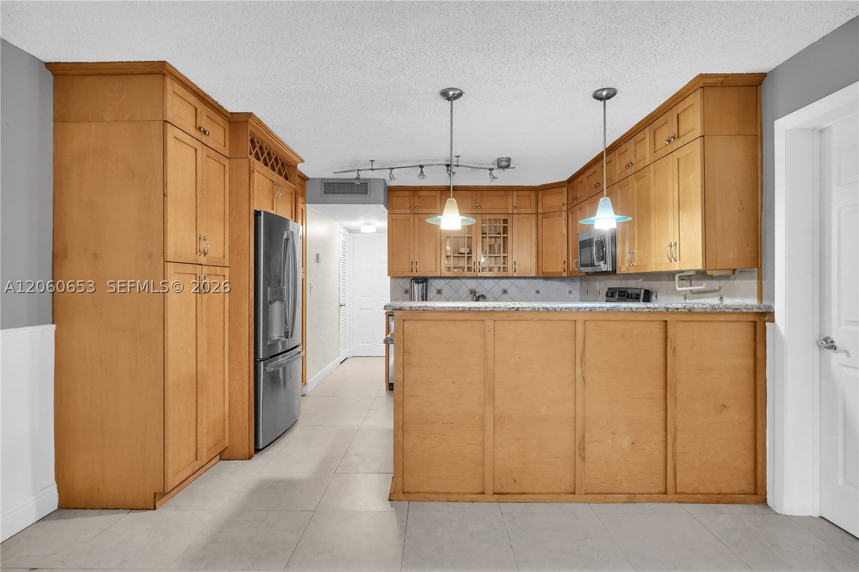 4011 N Meridian Ave 21