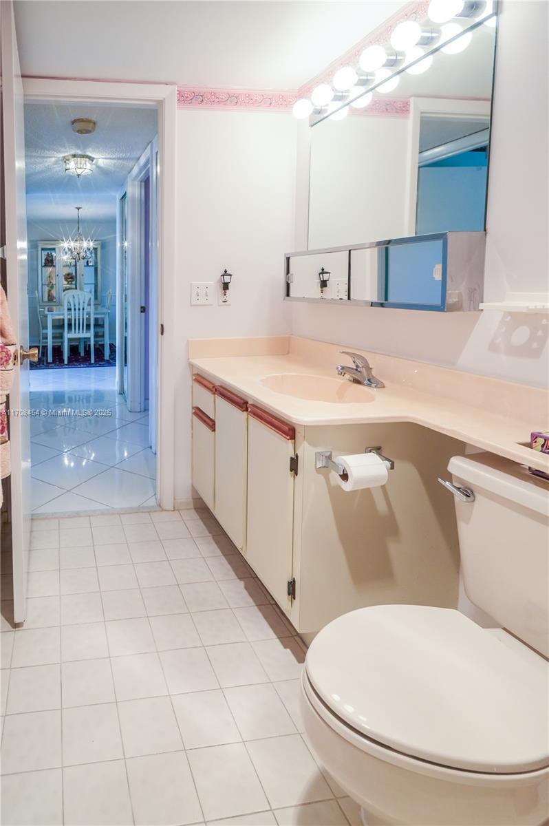 MEADOWBROOK LAKES VIEW CO - Residential