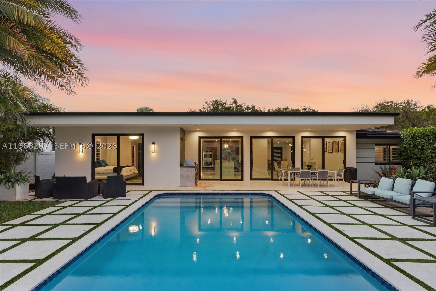 400 NW 24th St