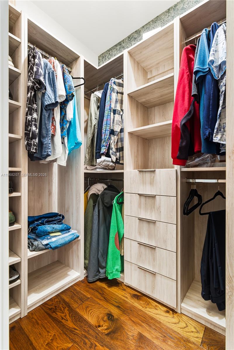 MICKELS 2ND ADD TO WILTON - Residential