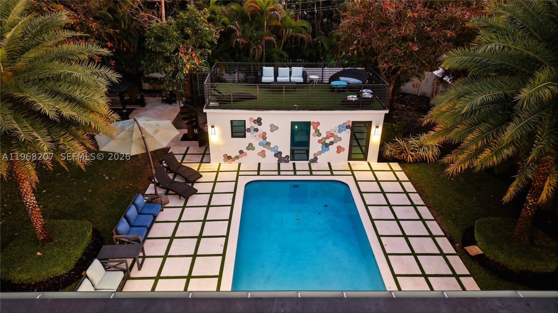 400 NW 24th St
