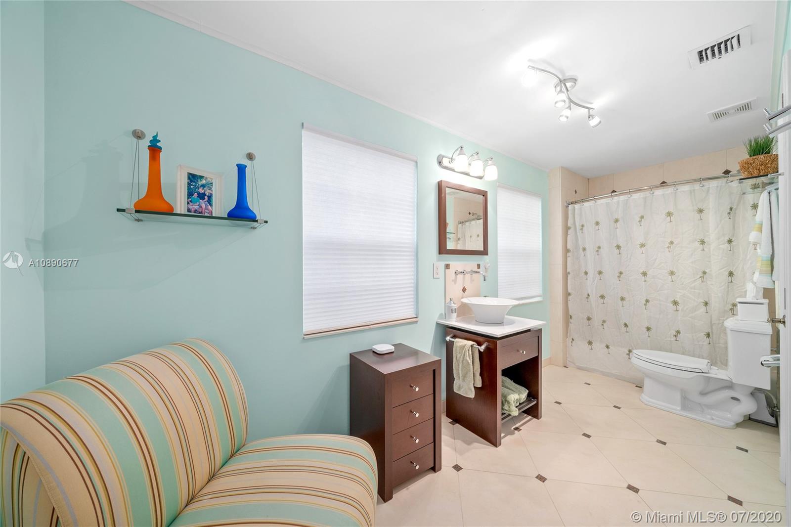 BEACH VIEW ADDN - Residential