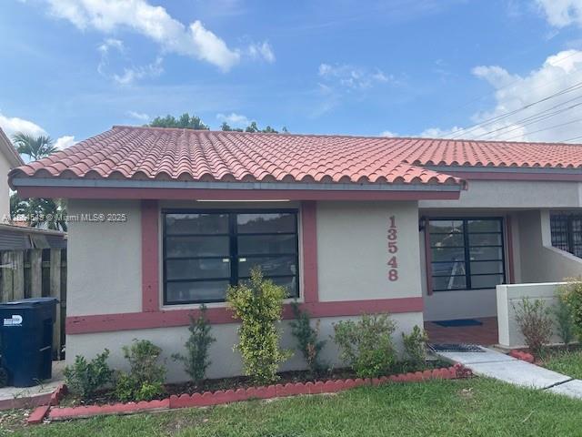 3 Bedroom 2 Bathroom home No association Newly remodeled bathrooms Stainless steel appliances Washer/Dryer in home Large backyard with terrace tile flooring recessed lighting Great schools