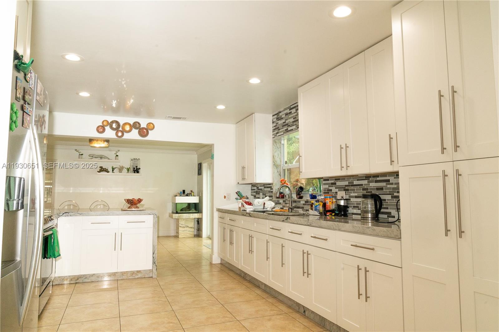 FOUR PALM LAKES AT PEMBRO - Residential