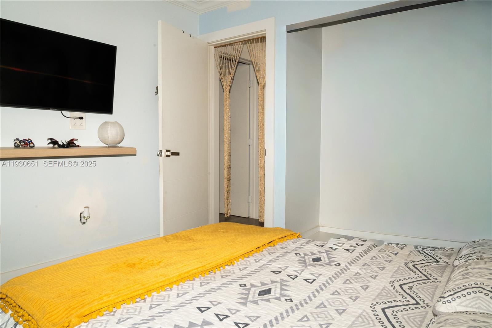 FOUR PALM LAKES AT PEMBRO - Residential