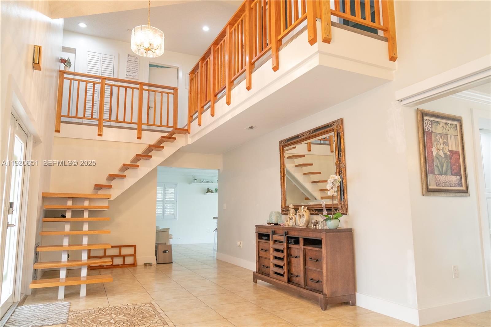 FOUR PALM LAKES AT PEMBRO - Residential