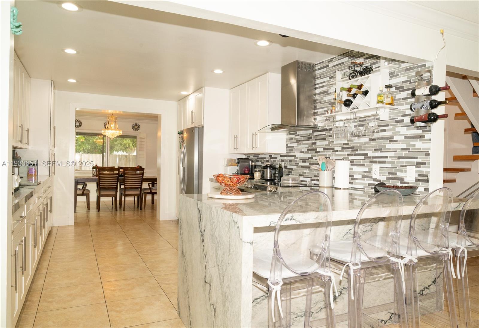 FOUR PALM LAKES AT PEMBRO - Residential