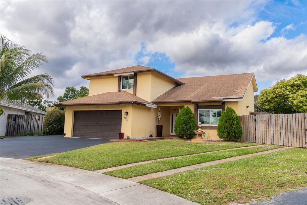 Photo of 9931 SW 14th St, Pembroke Pines, FL 33025 (MLS # A11930651)