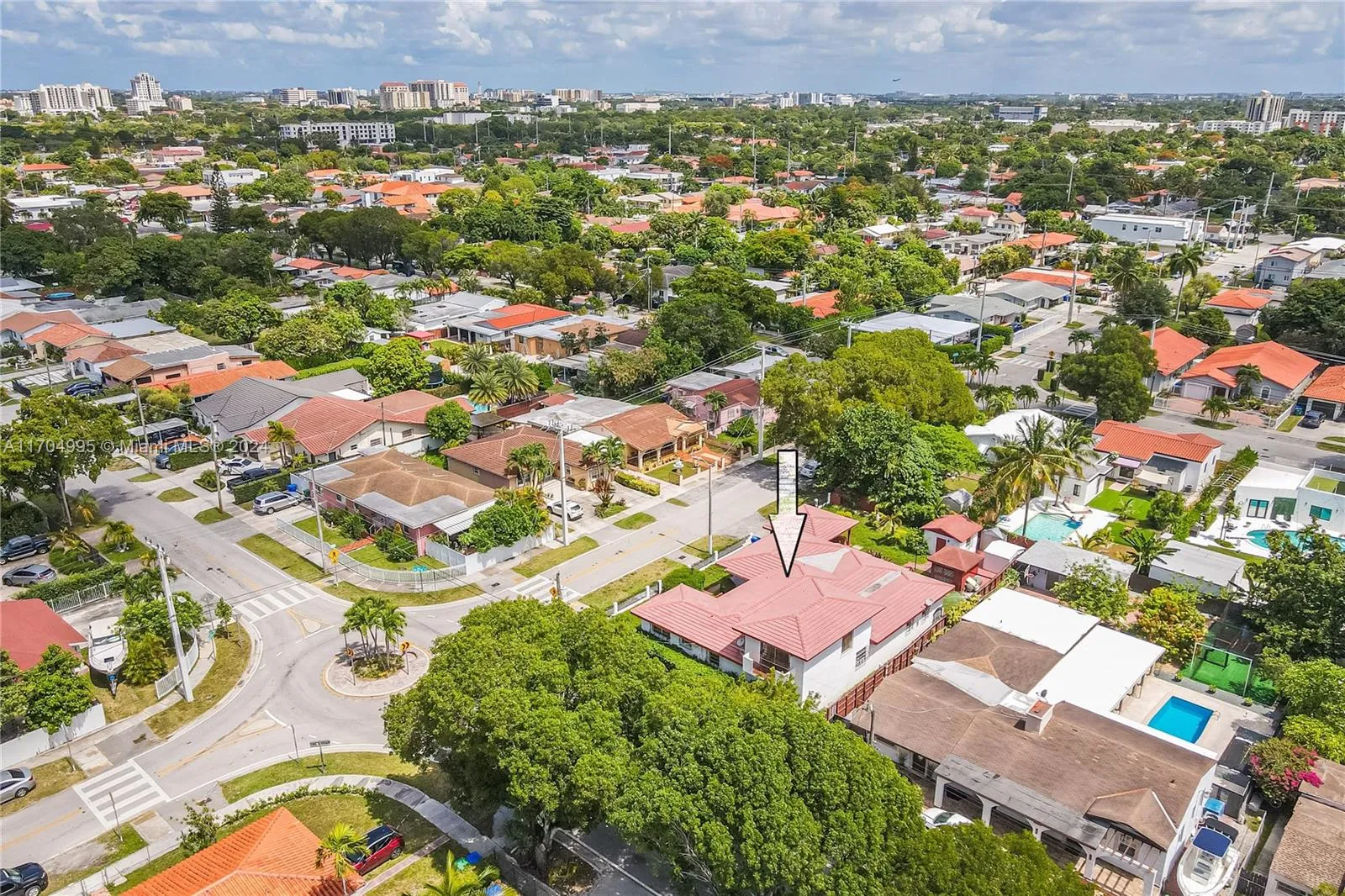 Miami, Florida 33145, United States, 4 Bedrooms Bedrooms, ,3 BathroomsBathrooms,Residential,Active,28285