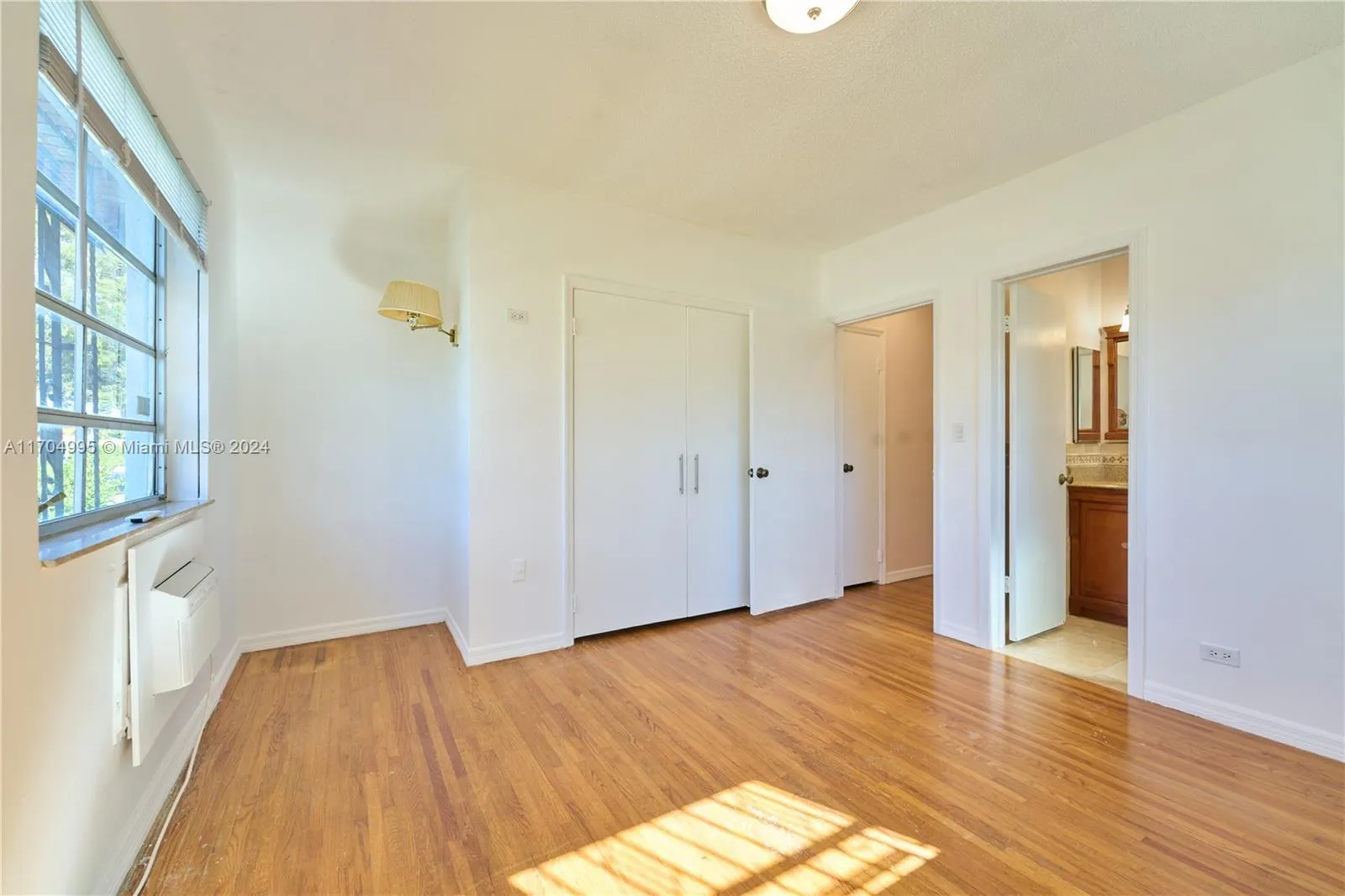 Miami, Florida 33145, United States, 4 Bedrooms Bedrooms, ,3 BathroomsBathrooms,Residential,Active,28285