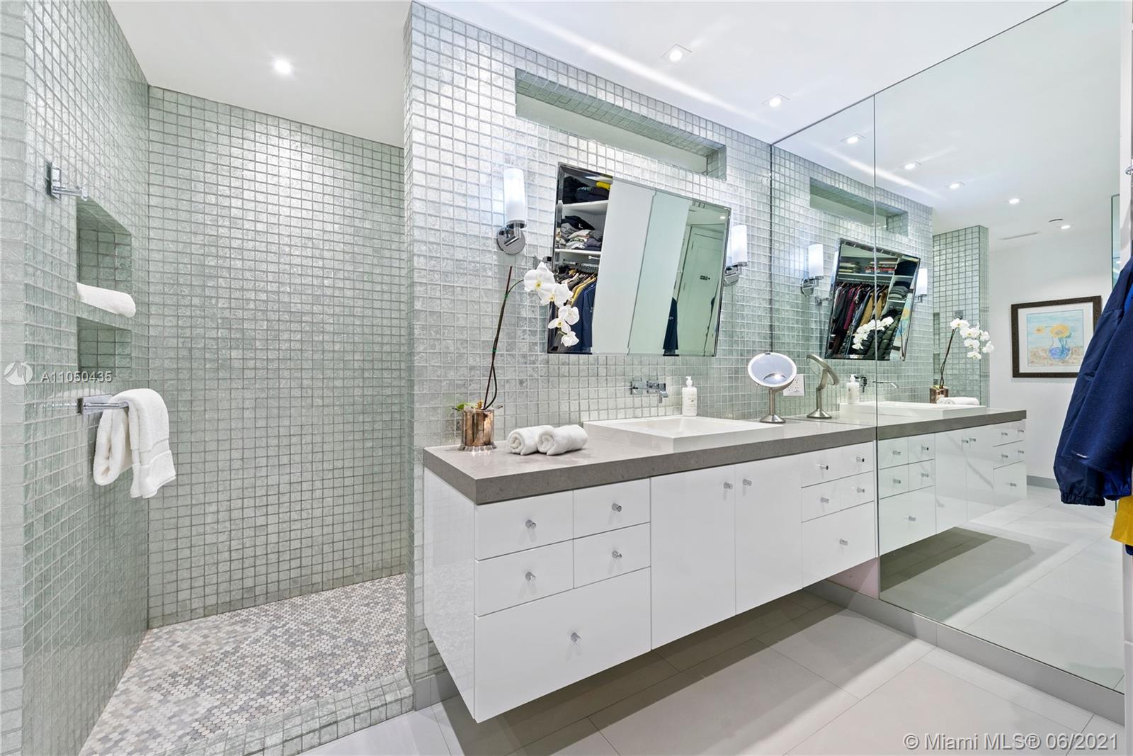 MILLENNIUM TOWER RESIDENC - Residential