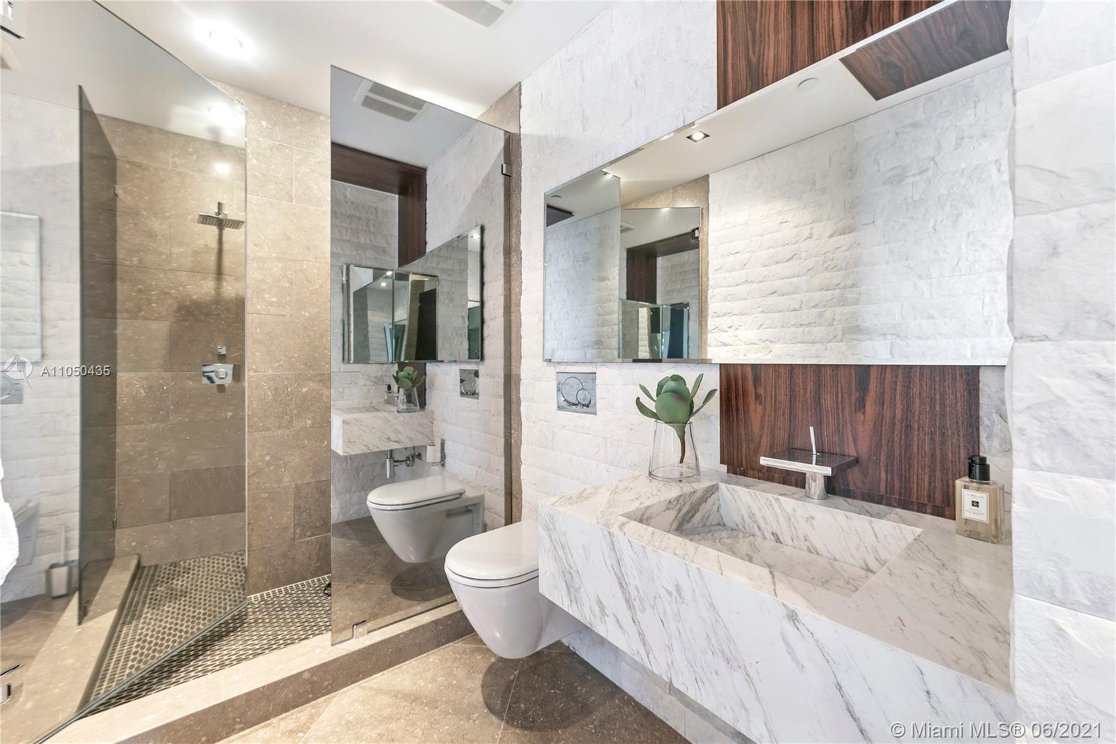 MILLENNIUM TOWER RESIDENC - Residential