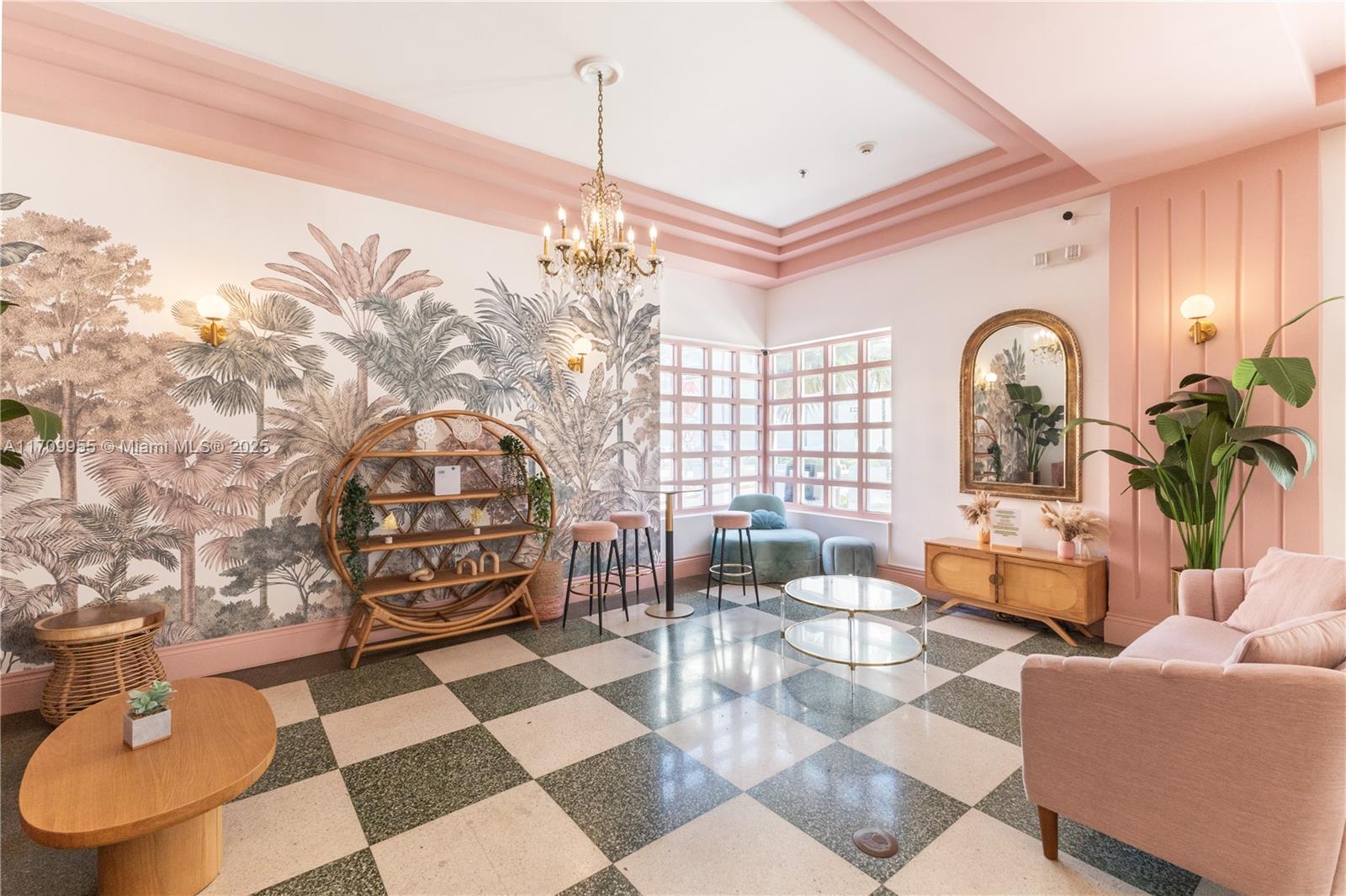 OCEAN SPRAY HOTEL CONDO - Residential