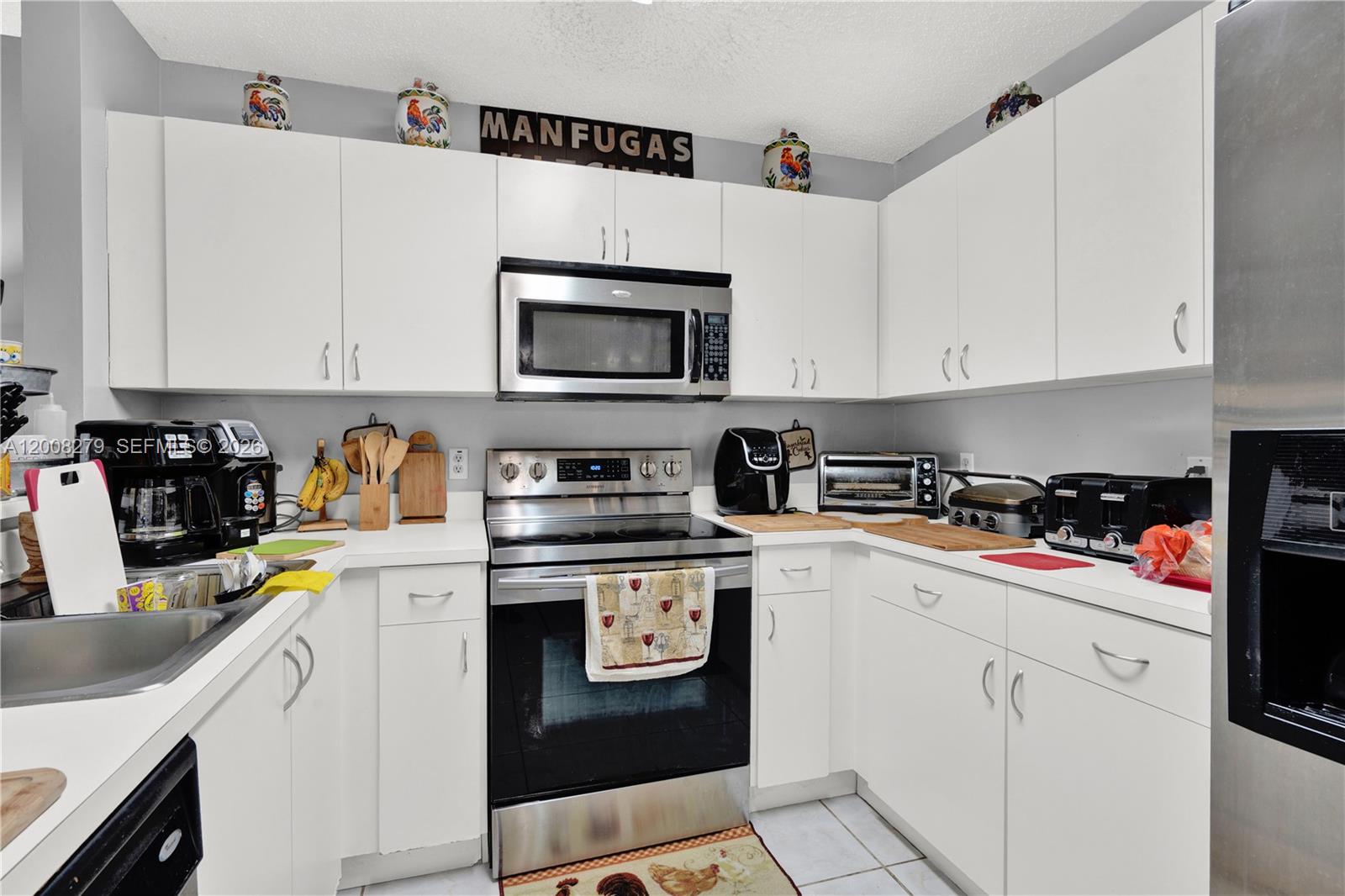 PRINCETONIAN ESTATES - Residential