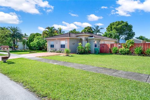 Tiny photo for 12260 SW 251st Ter, Homestead, FL 33032 (MLS # A12008279)
