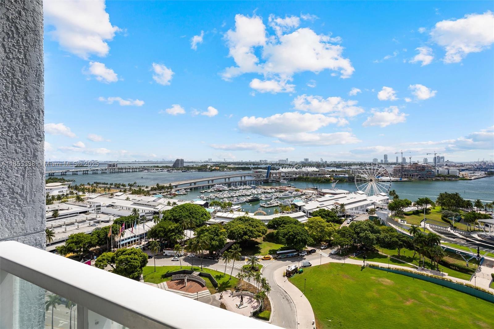 VIZCAYNE NORTH CONDO - Residential