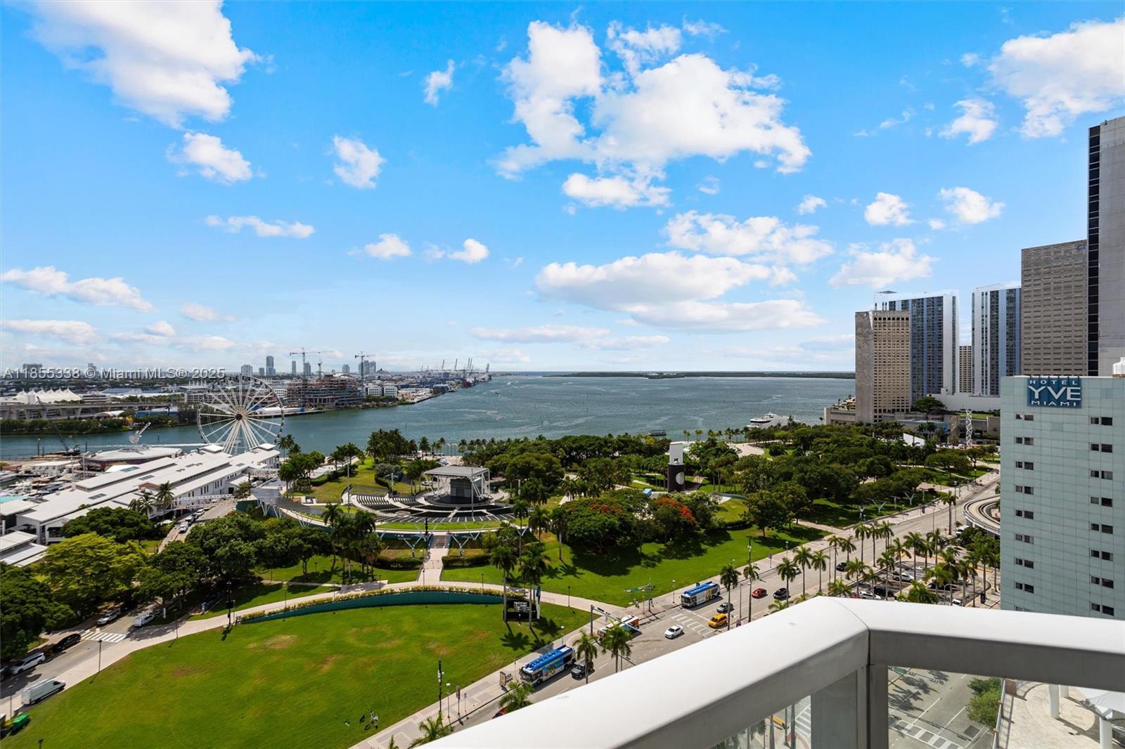 VIZCAYNE NORTH CONDO - Residential