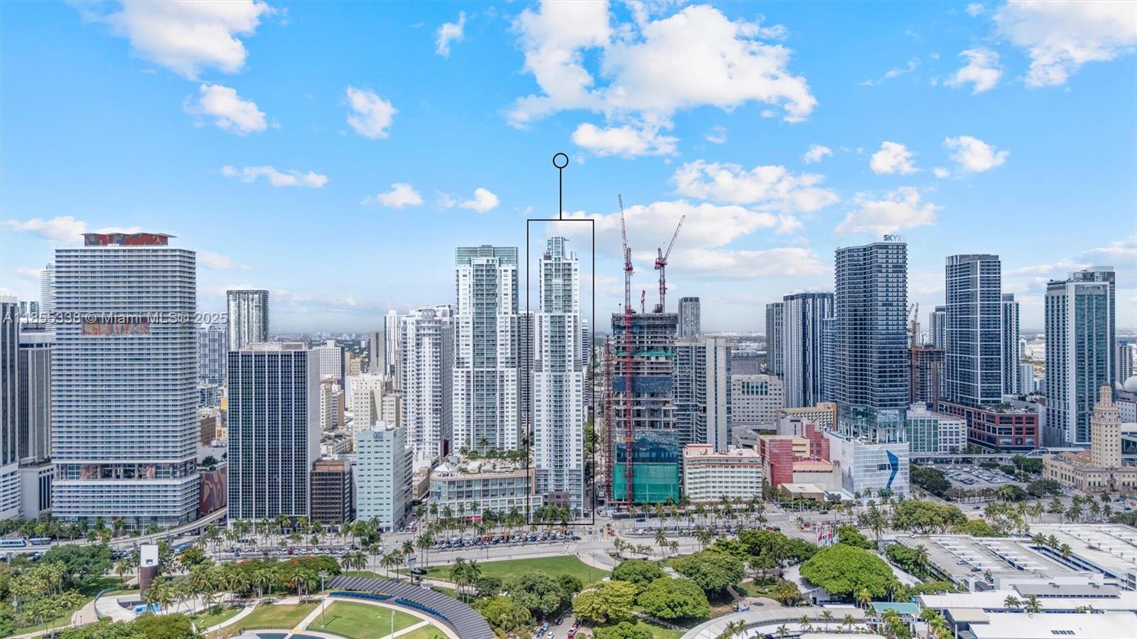 VIZCAYNE NORTH CONDO - Residential