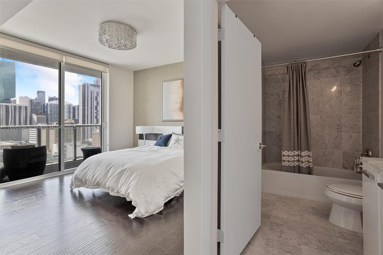 VIZCAYNE NORTH CONDO - Residential