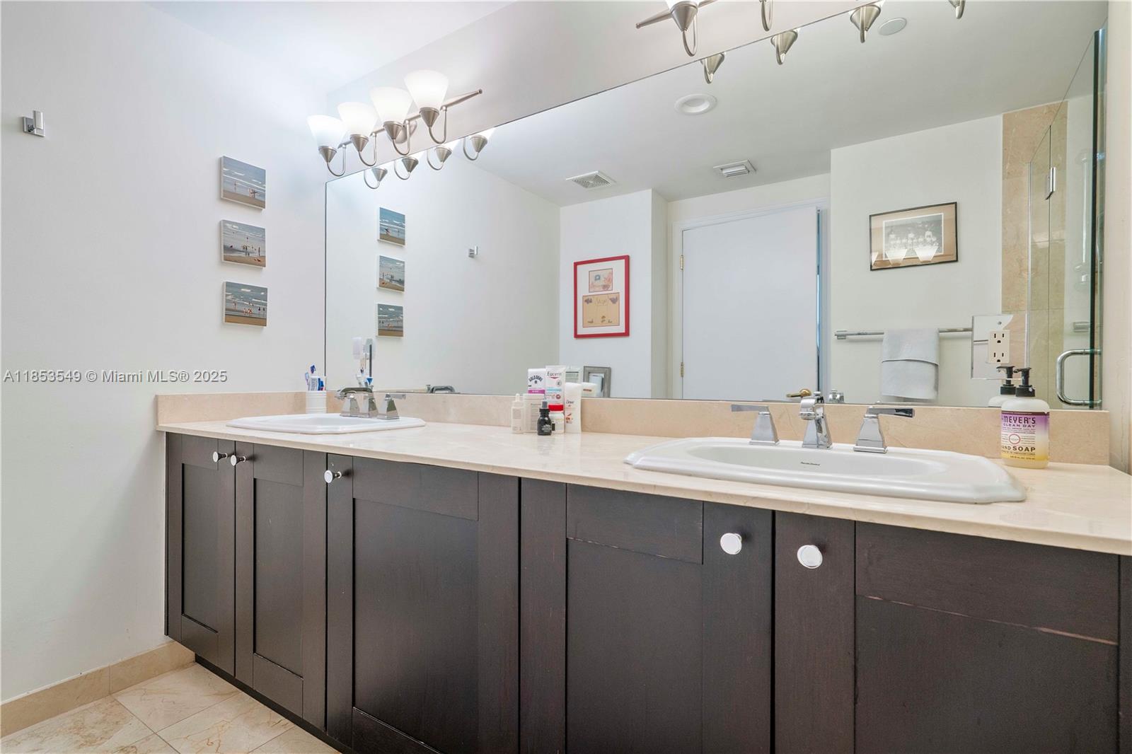 ONE VILLAGE PLACE CONDO - Residential