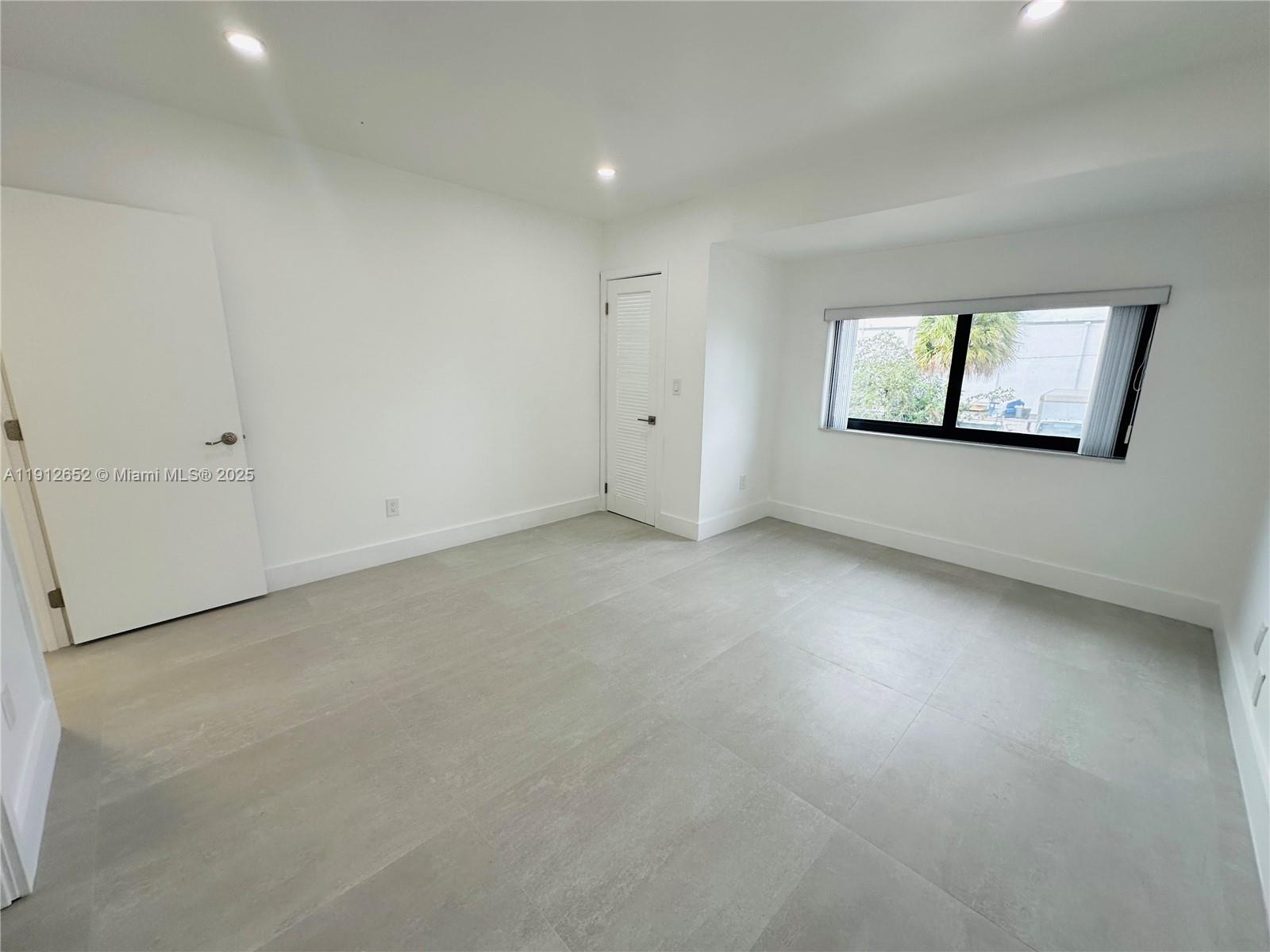 CHAMBERS LAND COMPANY SUB - Residential Lease