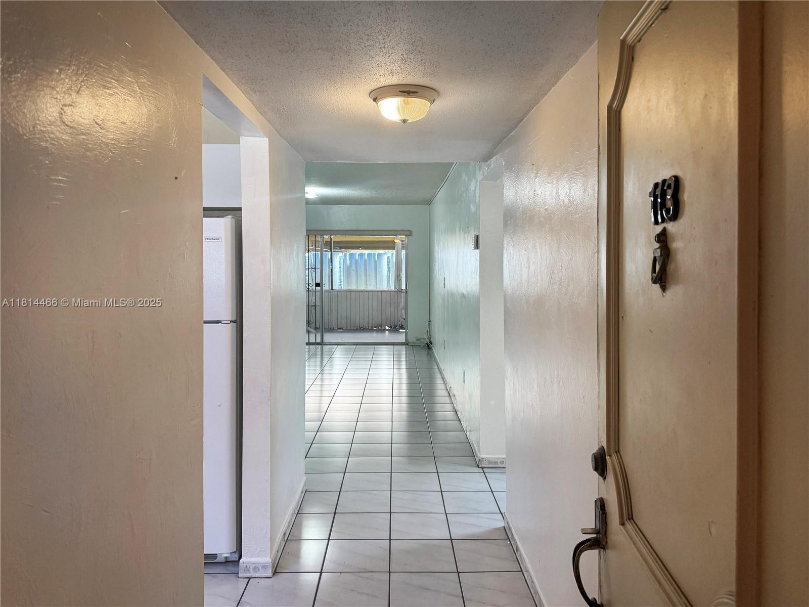 Rental Property at 6620 W 2nd Ct 113, Hialeah, Miami-Dade County, Florida - Bedrooms: 1 
Bathrooms: 1  - $1,800 MO.