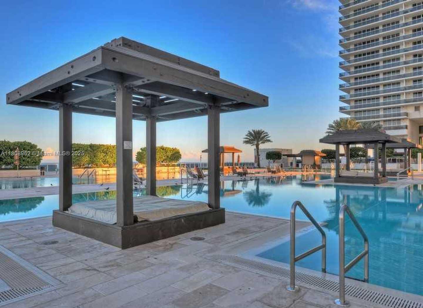 BEACH CLUB TWO - Residential