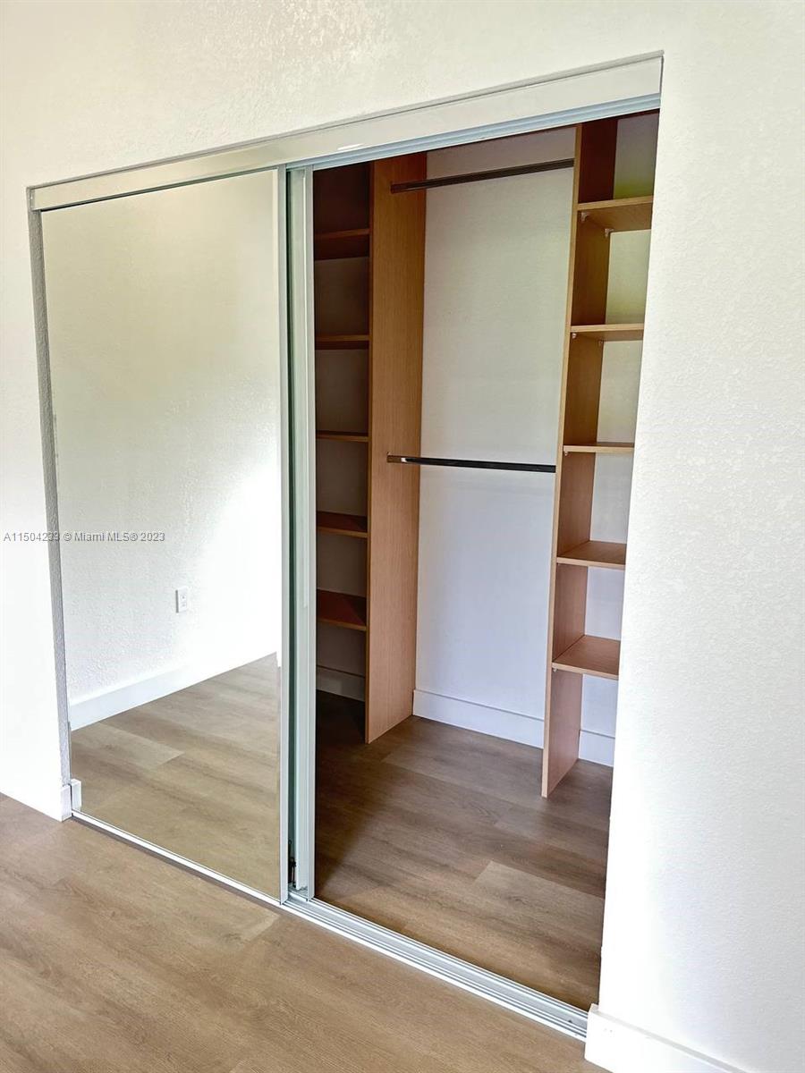 VILLAS ON THE GREEN - Residential