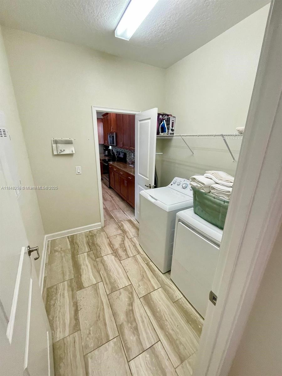 STOREY LAKE - Residential