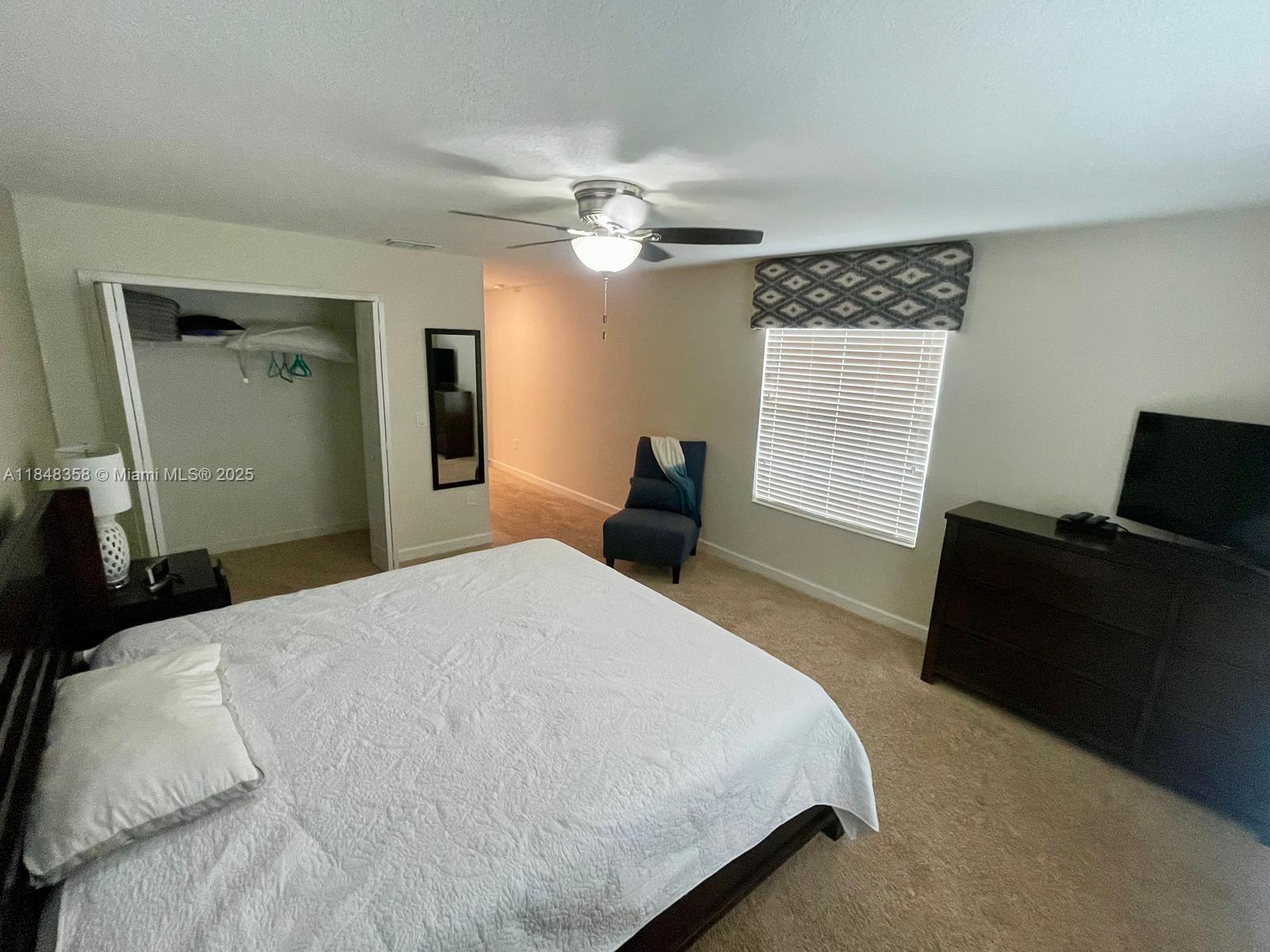 STOREY LAKE - Residential