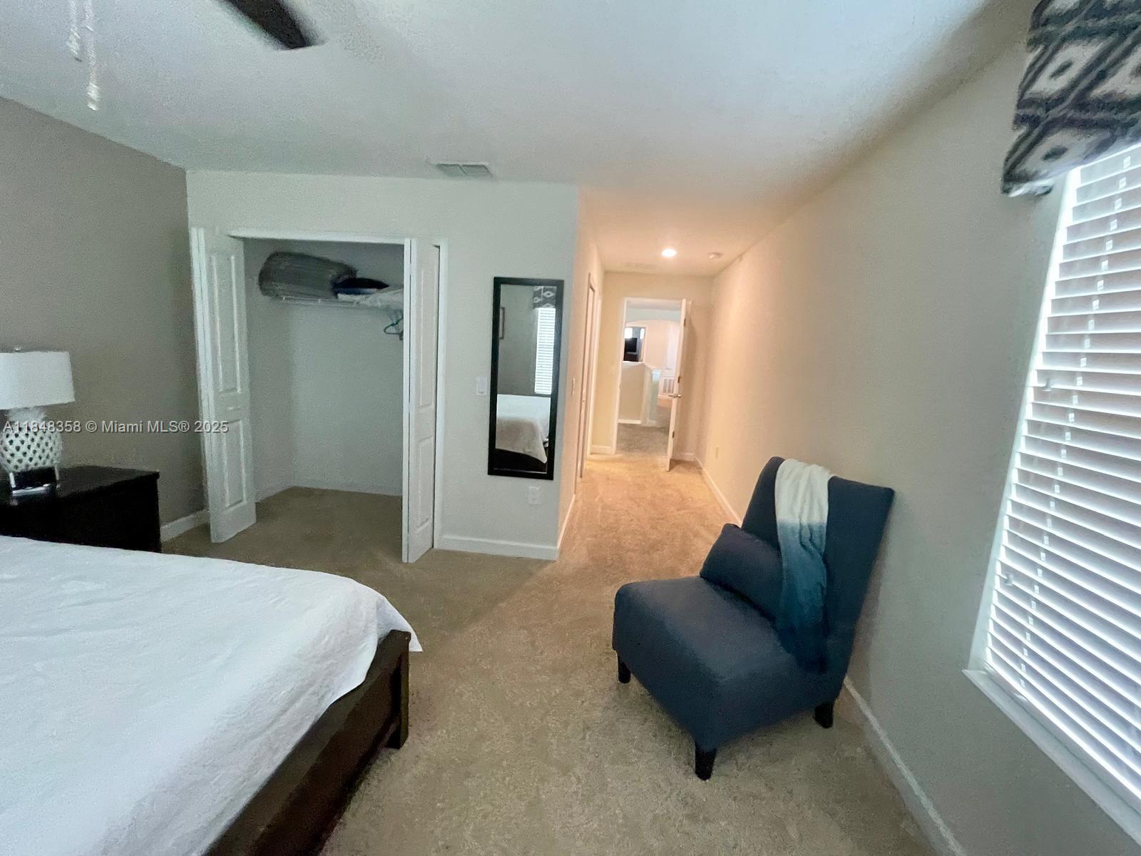 STOREY LAKE - Residential