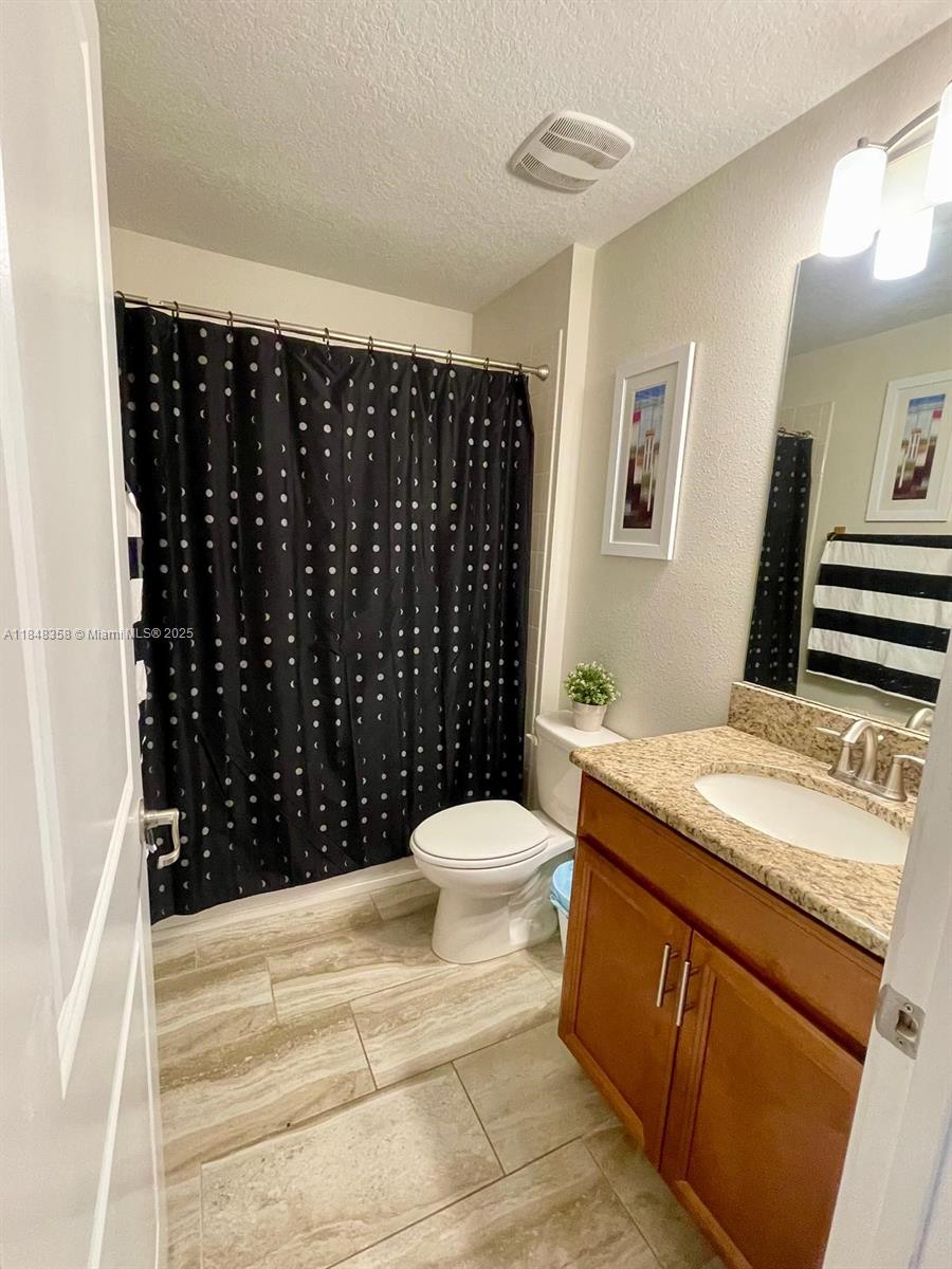 STOREY LAKE - Residential