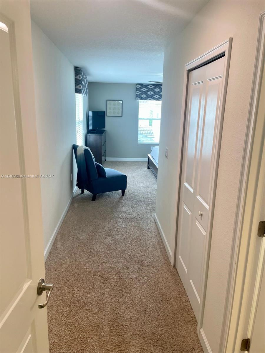 STOREY LAKE - Residential