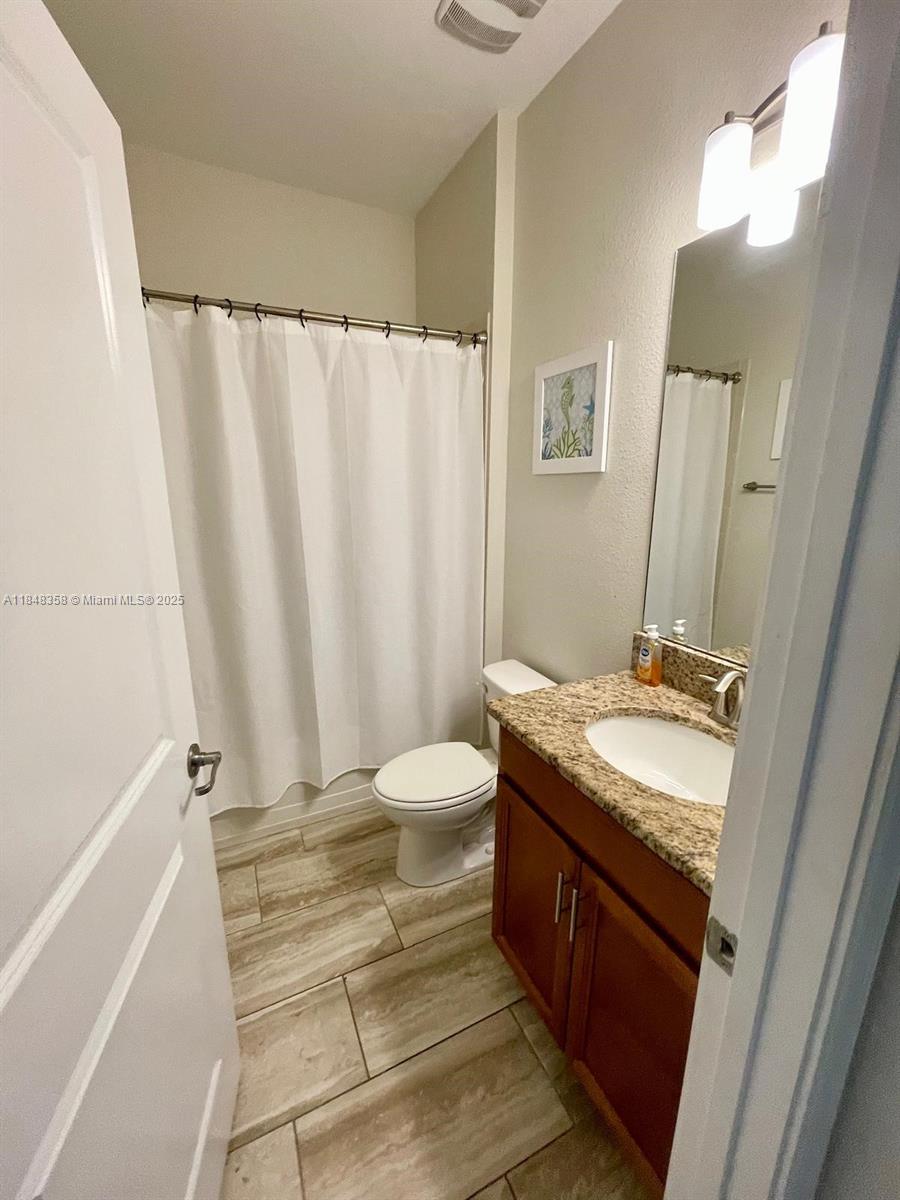 STOREY LAKE - Residential