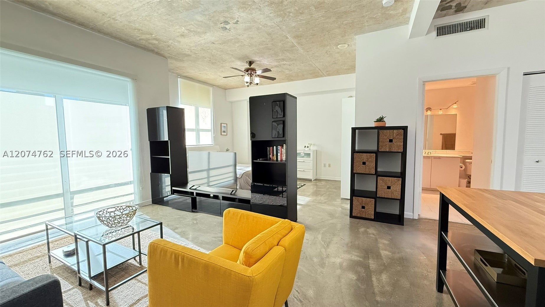 234 NE 3rd St 405