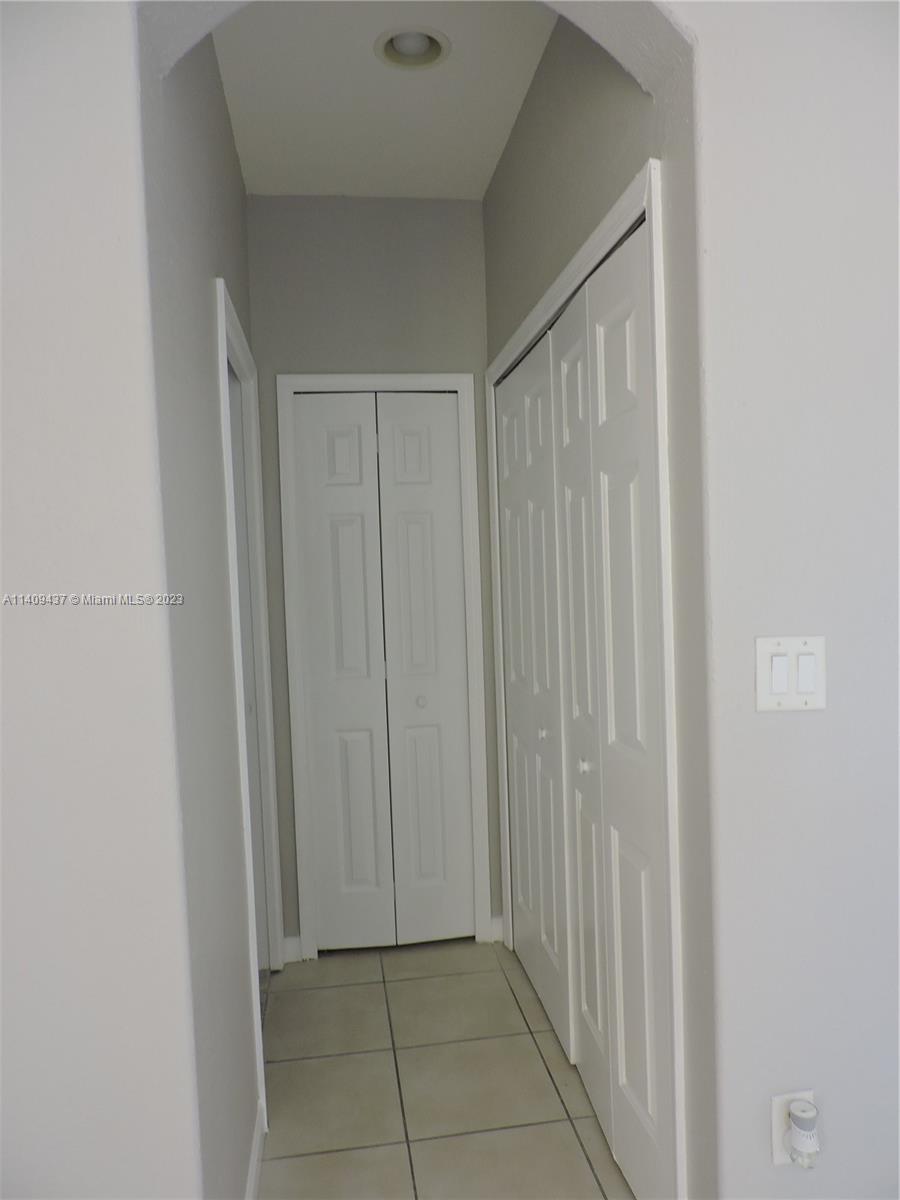 Shoma Twnhms At Keyscove - Residential Lease