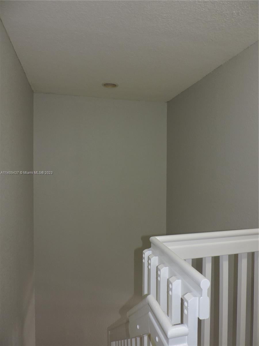 Shoma Twnhms At Keyscove - Residential Lease