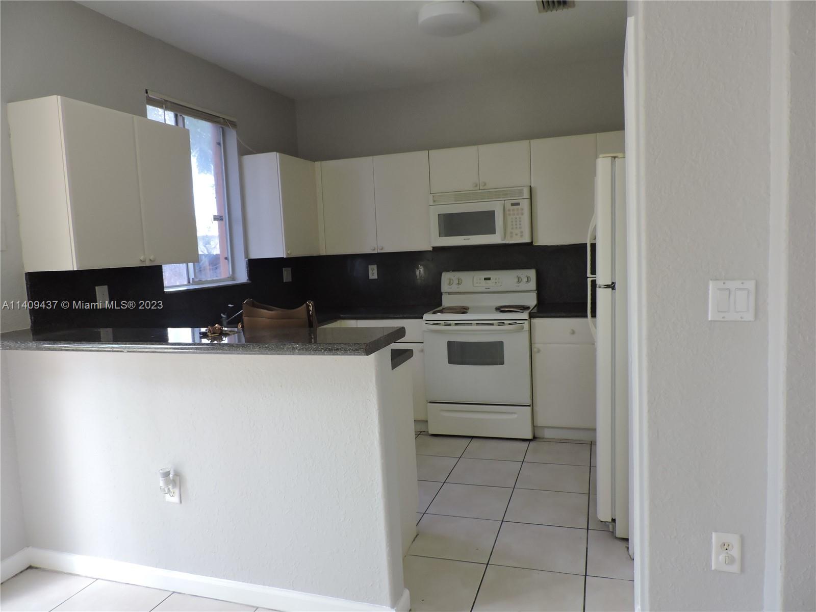 Shoma Twnhms At Keyscove - Residential Lease