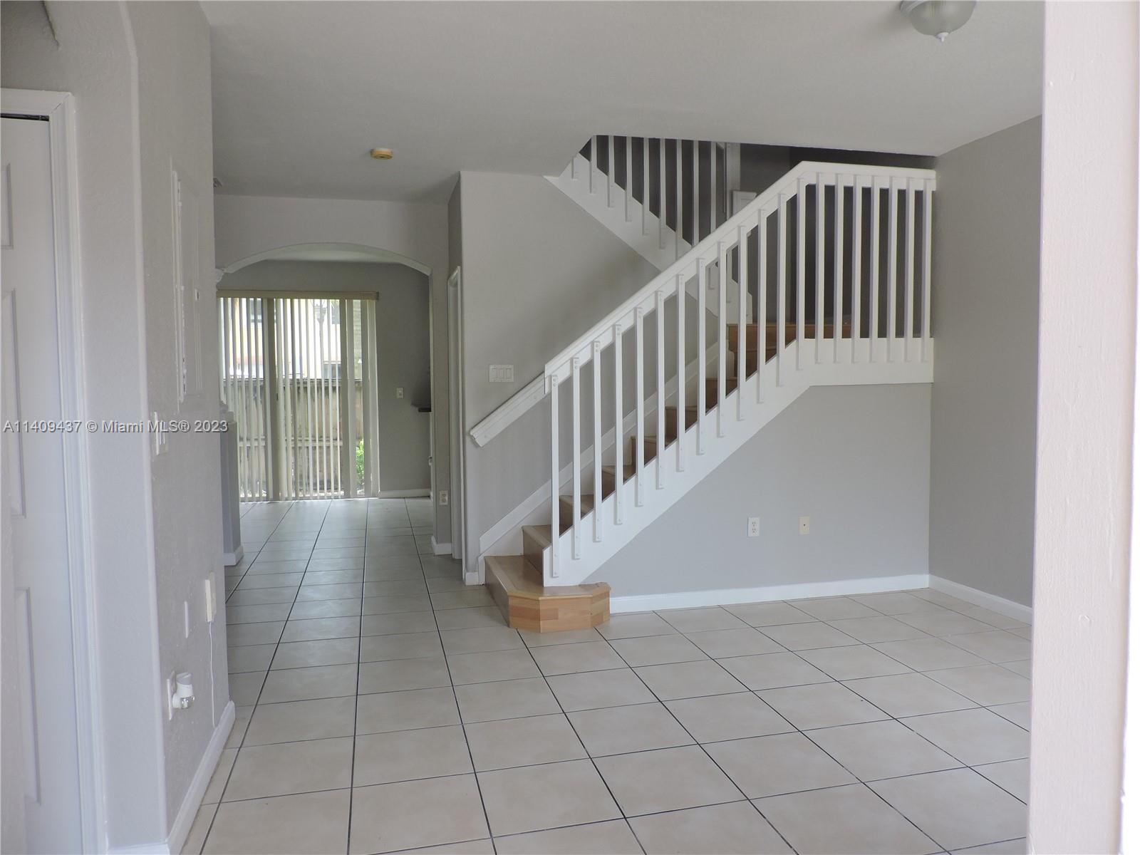 Shoma Twnhms At Keyscove - Residential Lease