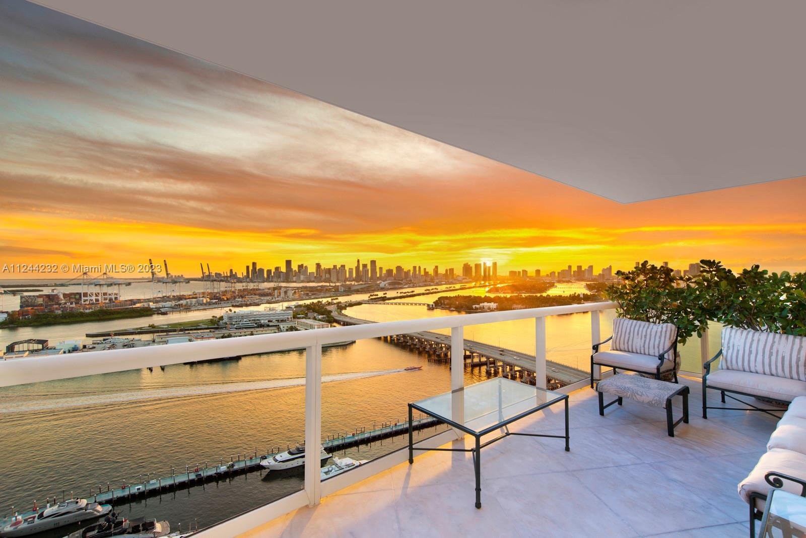 MURANO GRANDE AT PORTOFIN - Residential