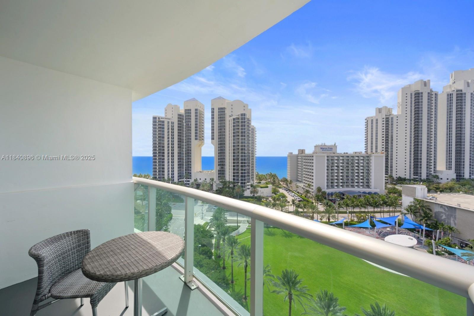 19370 Collins Ave 1425
