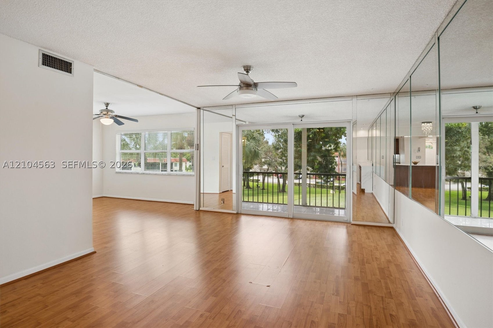 8911 S Hollybrook Blvd 310