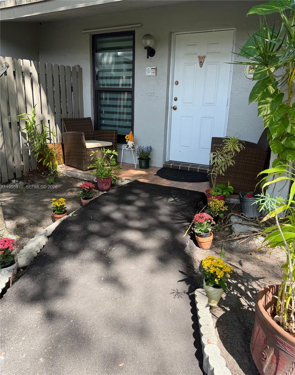 10669 SW 113th Pl 84W