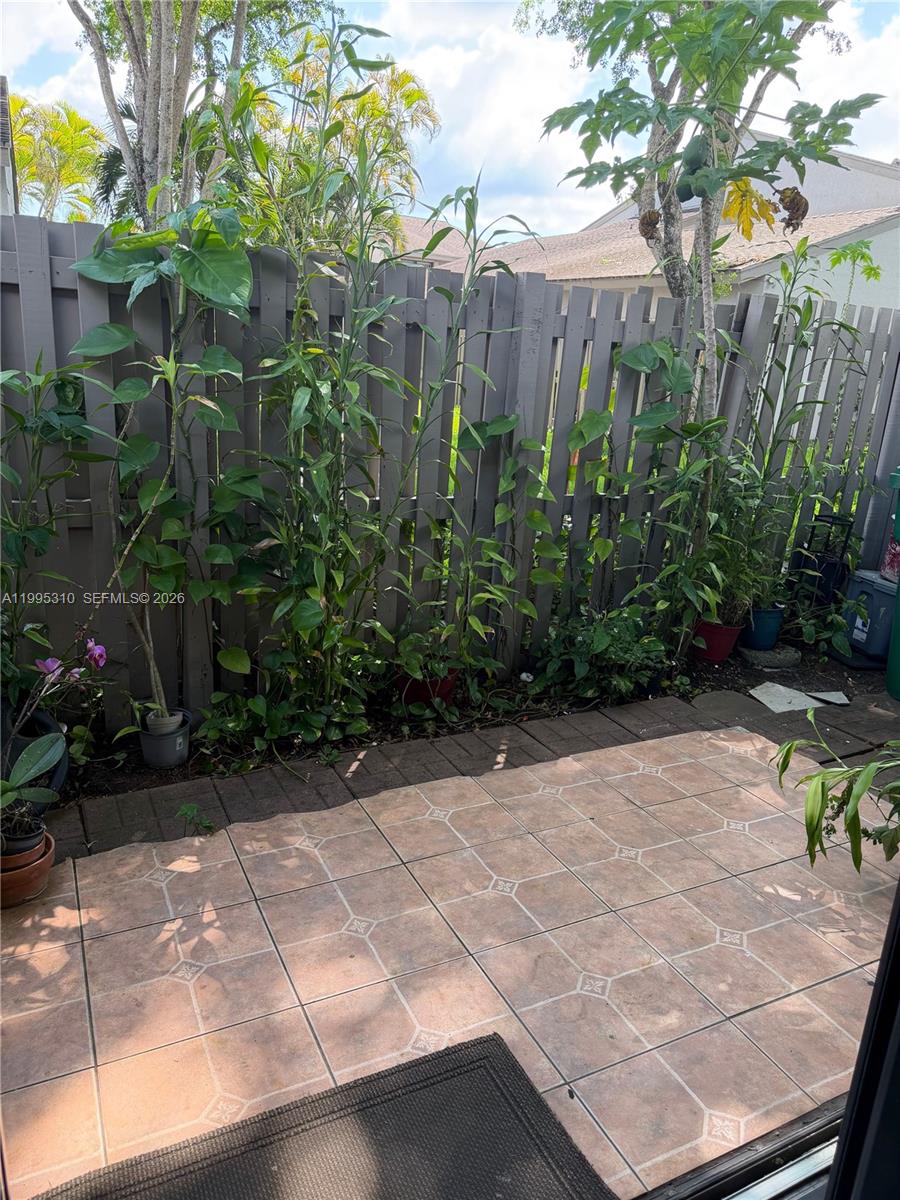 10669 SW 113th Pl 84W