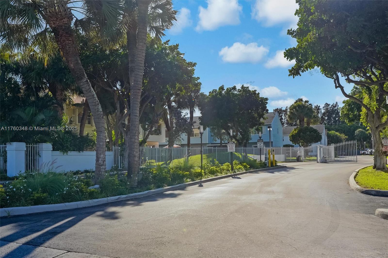 Edgewater Townhomes - Residential