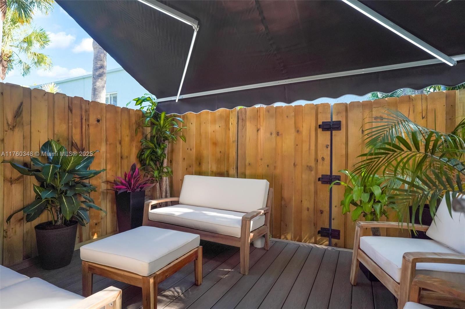 Edgewater Townhomes - Residential